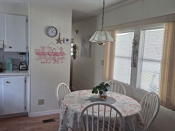 5th image of 15 Ranch Rd