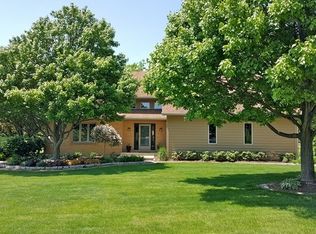 1101 Donald Ct, New Lenox, IL 60451