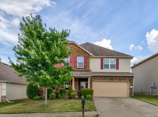 654 Pemberton Dr, Lebanon, TN 37087