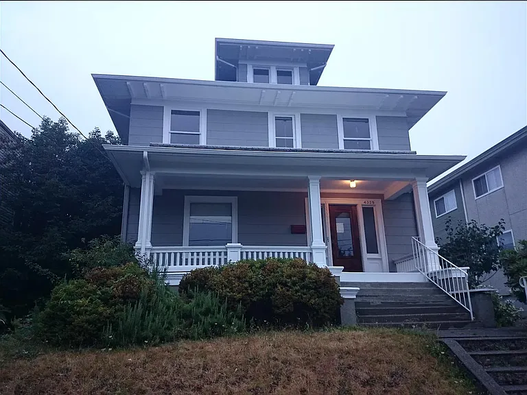 4325 Dayton Ave N — Photo 11