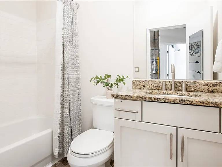 659 Auburn Ave NE #226 — Photo 19