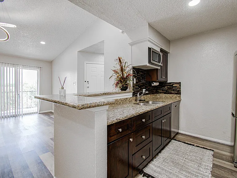 10101 S Gessner Rd #405 — Photo 15