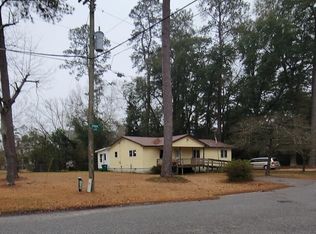 207 Smoak St, Bamberg, SC 29003
