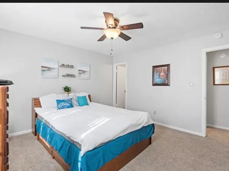 3100 Sturbridge Ct — Photo 3
