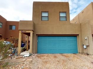 4646 Camino Cuervo, Santa Fe, NM 87507