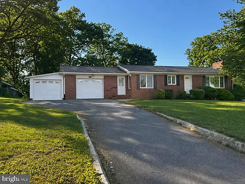 2224 Dennings Rd Photo 1