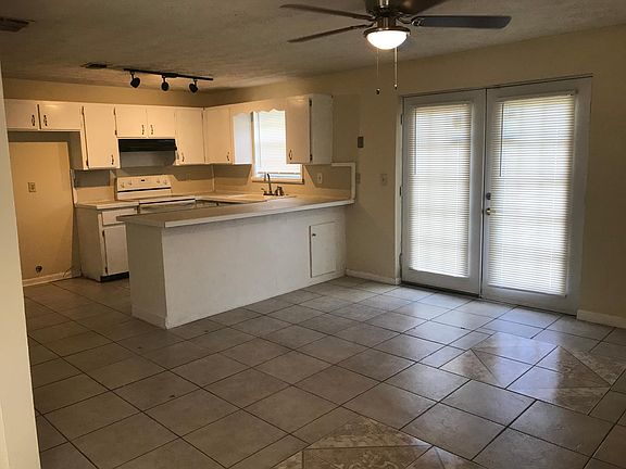 Kitchen with adjoining dining area