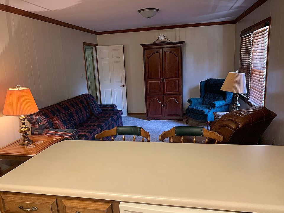 Den off Kitchen