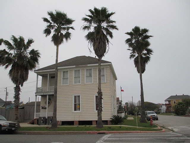 1st image of 1326 15th St