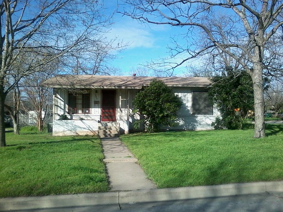 1st image of 1800 Aggie Ln