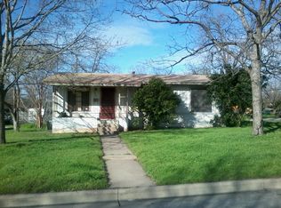 1800 Aggie Ln, Austin, TX 78757