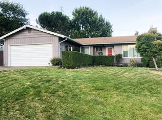 1112 Newton Creek Rd, Roseburg, OR 97470