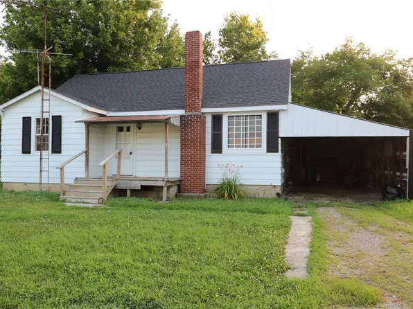 31 Quaker Trace Rd, West Alexandria, OH 45381