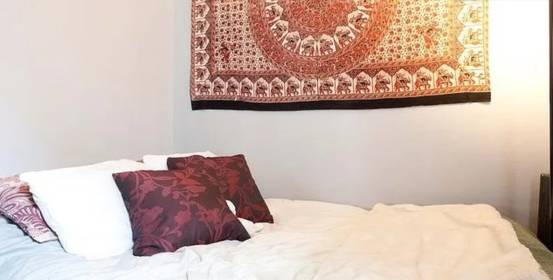 Rented by Metro Realty NY Inc | media 36