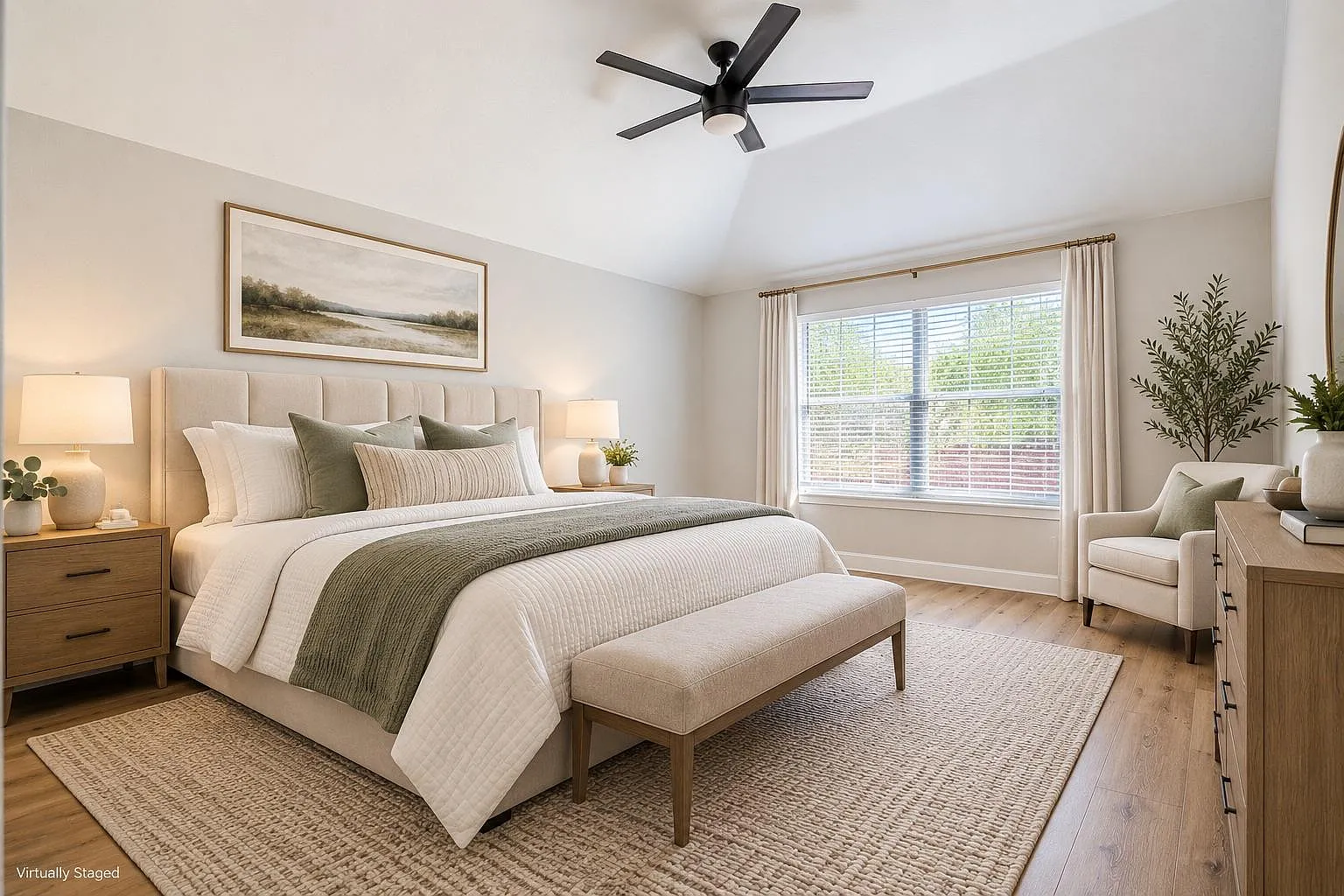 3 bed, 2.0 bath, 1459 sqft, $2,600 — Photo 4