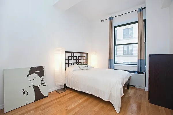 Sold by Nest Seekers International | media 3