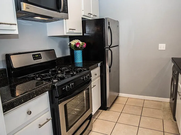 4209 Burnet Rd #206 — Photo 6