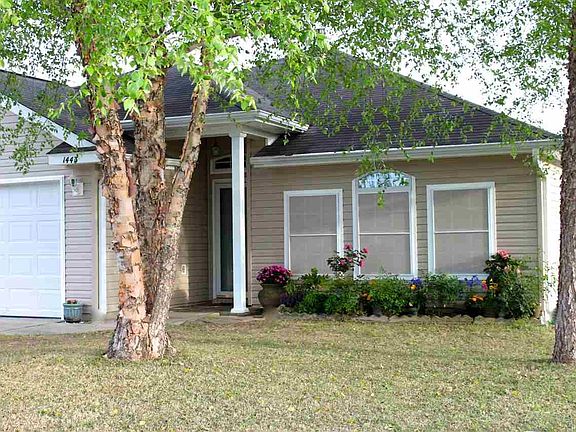 2nd image of 1443 Newcastle Way