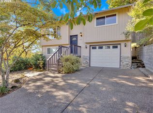 1870 Hemlock St, West Linn, OR 97068