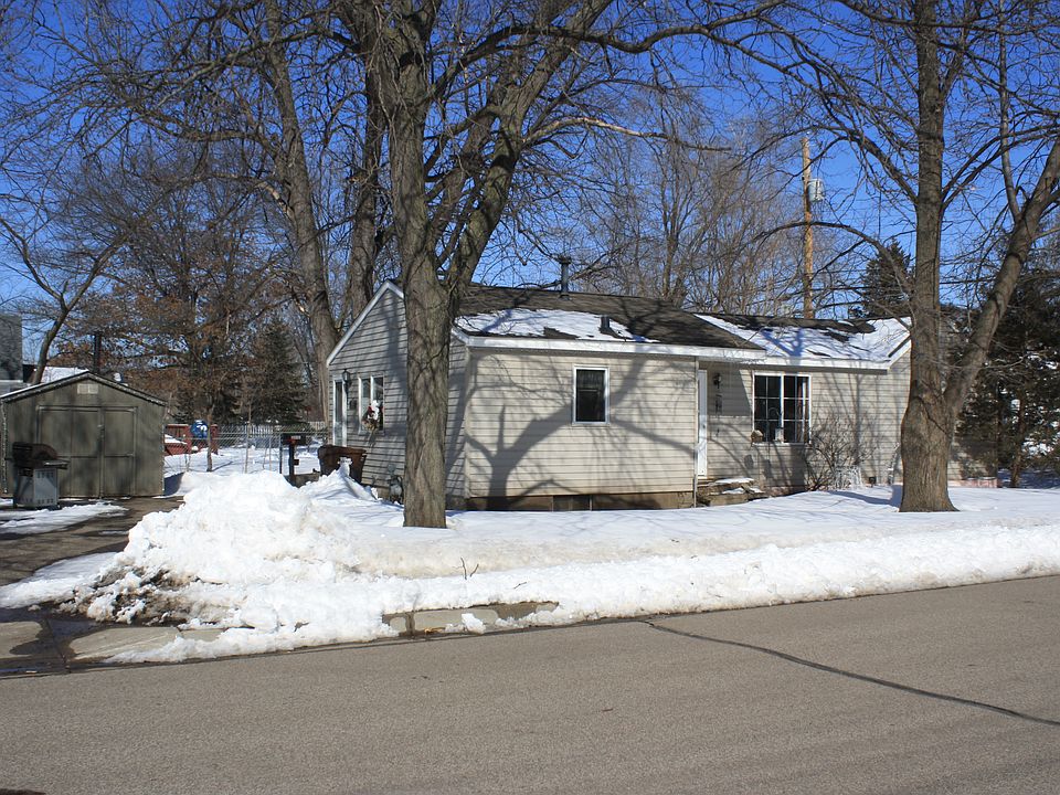 2nd image of 1048 Laurel Ave