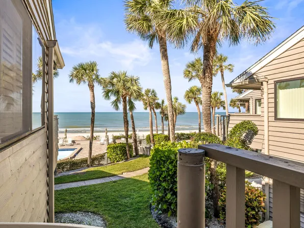 2100 Gulf Blvd, Belleair Beach, FL