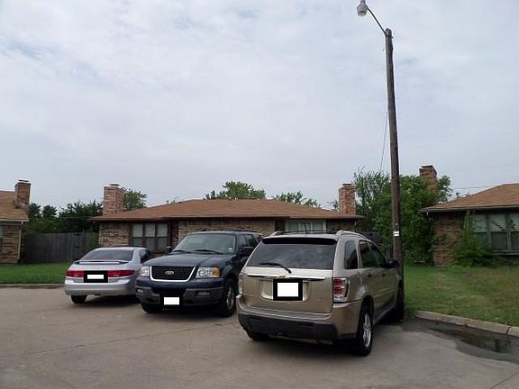 3rd image of 1846 Family Cir