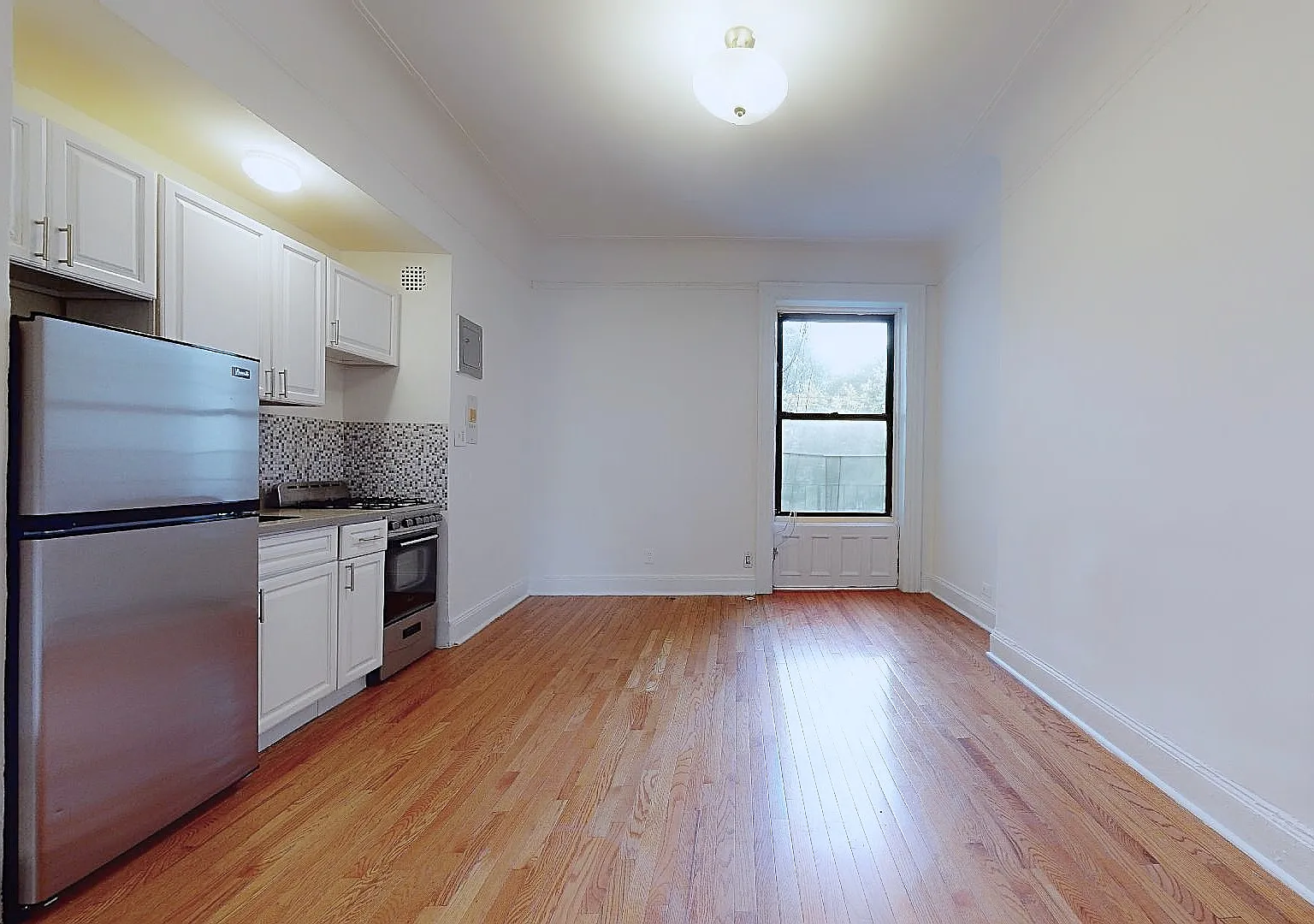 473 Central Park West — Photo 2
