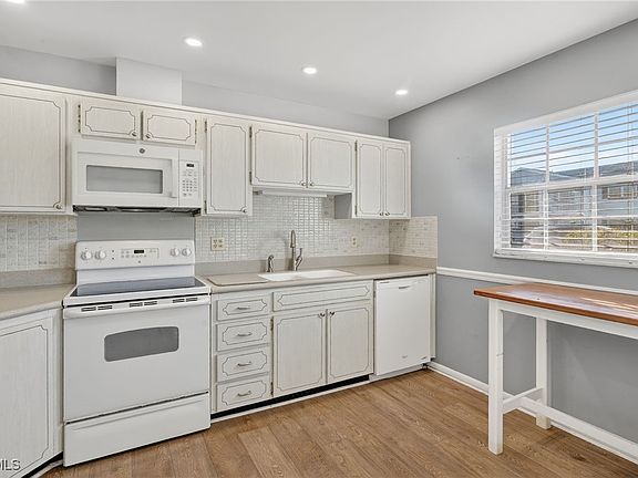 2nd image of 8740 Lueck Ln #1
