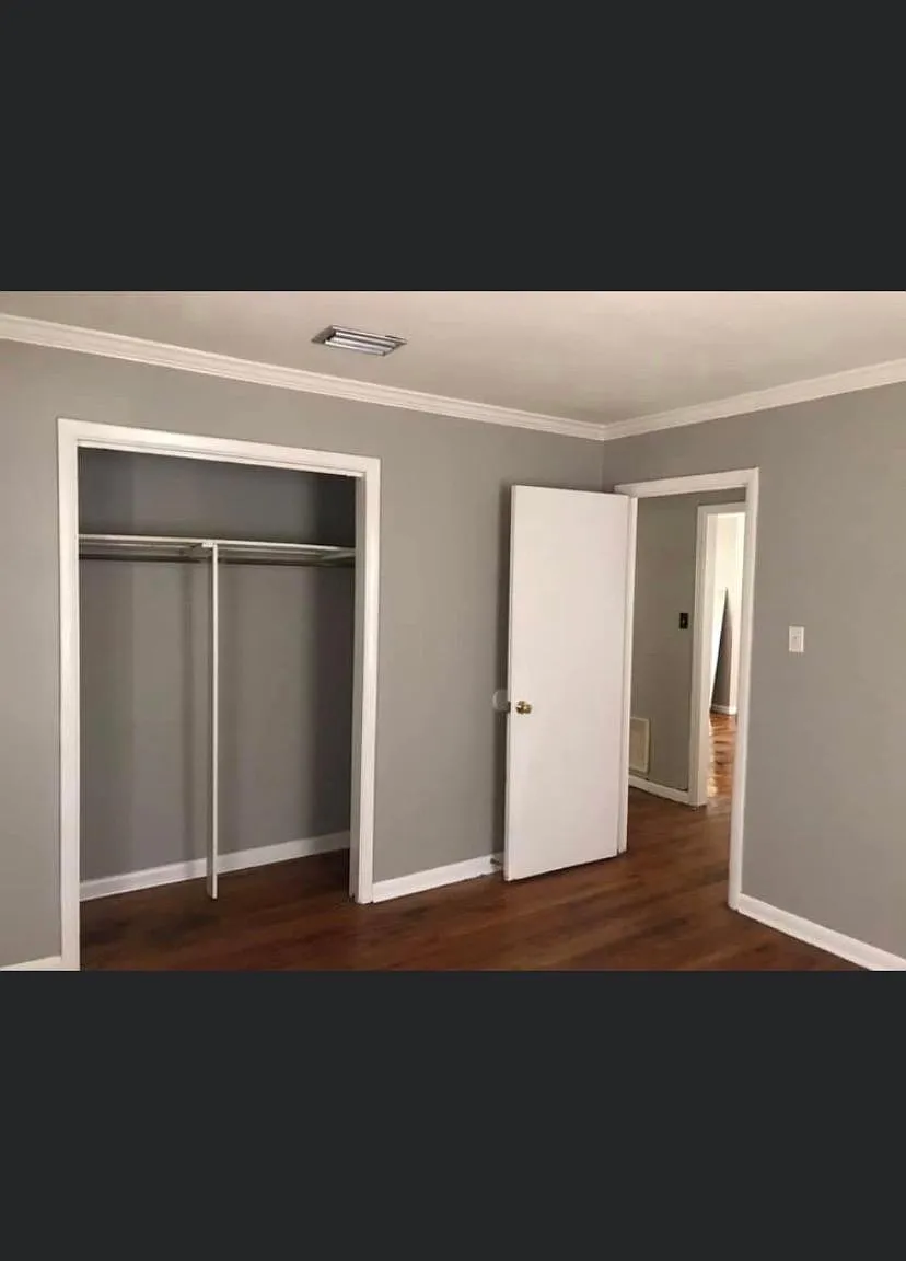 3 bed, 1013 sqft, $1,100 — Photo 2