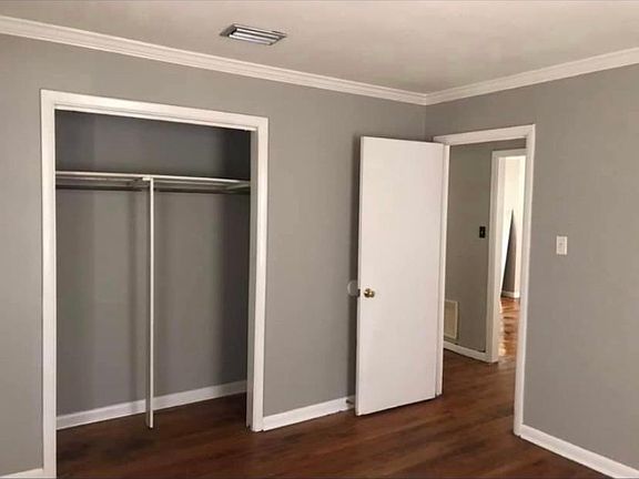 2nd image of 2738 Cannon Ave