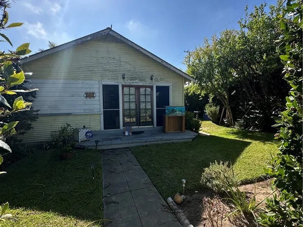 3413 Pine Ave, Manhattan Beach, CA 90266