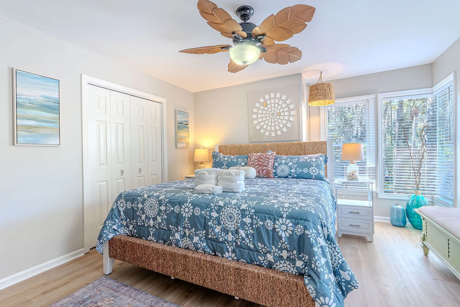 2 bed, 2.0 bath, 1410 sqft, $3,657 — Photo 4