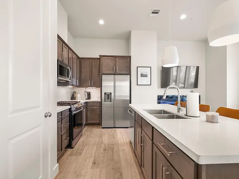 726 Carriage Knolls Dr — Photo 11