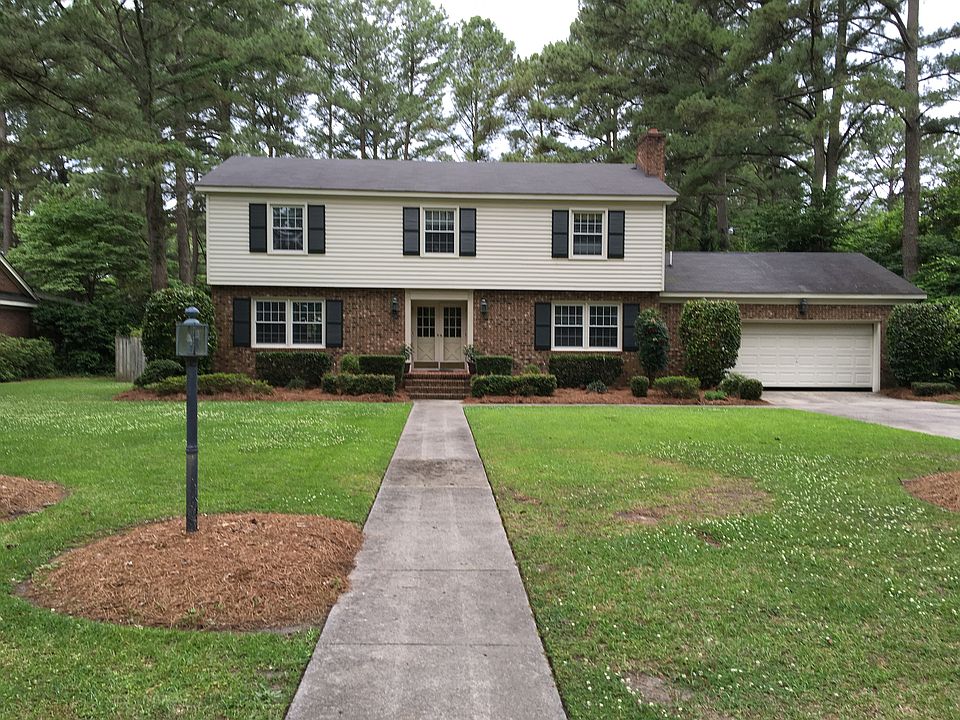 1st image of 2004 Pinecrest Dr