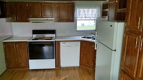 2nd image of 159 Applewood Ct