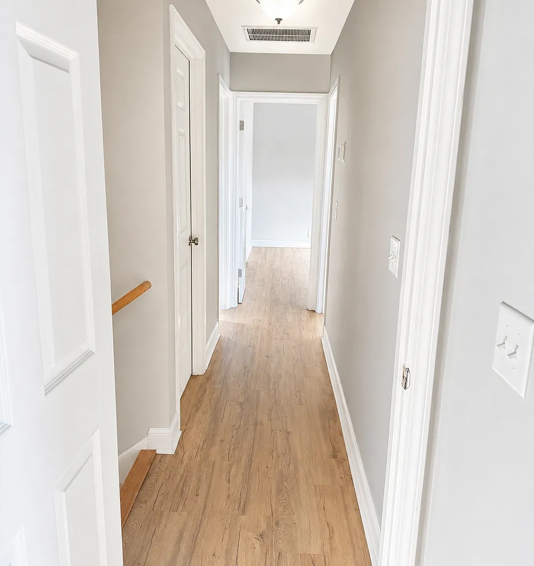 4 bed, 2.5 bath, 1810 sqft, $2,500 — Photo 2