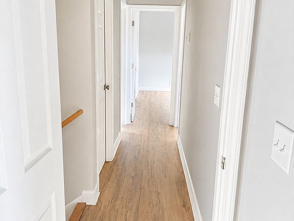 2nd image of 2201 McLaurin Dr