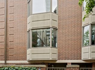 55 W Goethe St UNIT 1251, Chicago, IL 60610