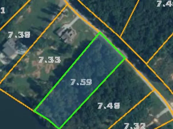990 Strike King Dr, Cedar Grove, TN 38321