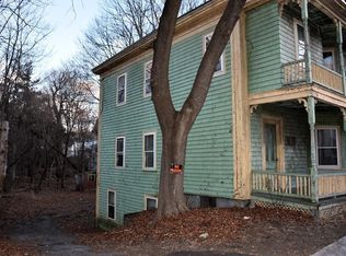 16 Granite St, Webster, MA 01570