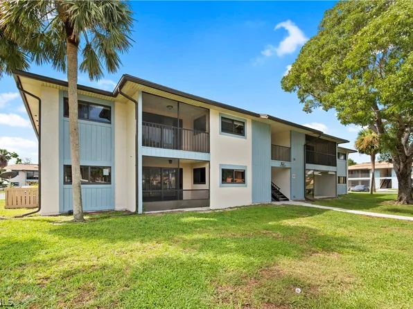 17420 Birchwood Ln, Fort Myers, FL