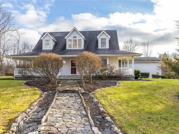 4411 State Route 364, Canandaigua, NY 14424