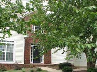 414 Rolling Pines Ln, Duncan, SC 29334