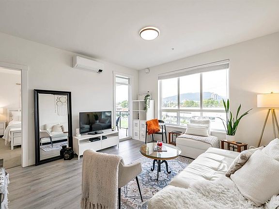 5th image of 2180 Kelly Ave #2506