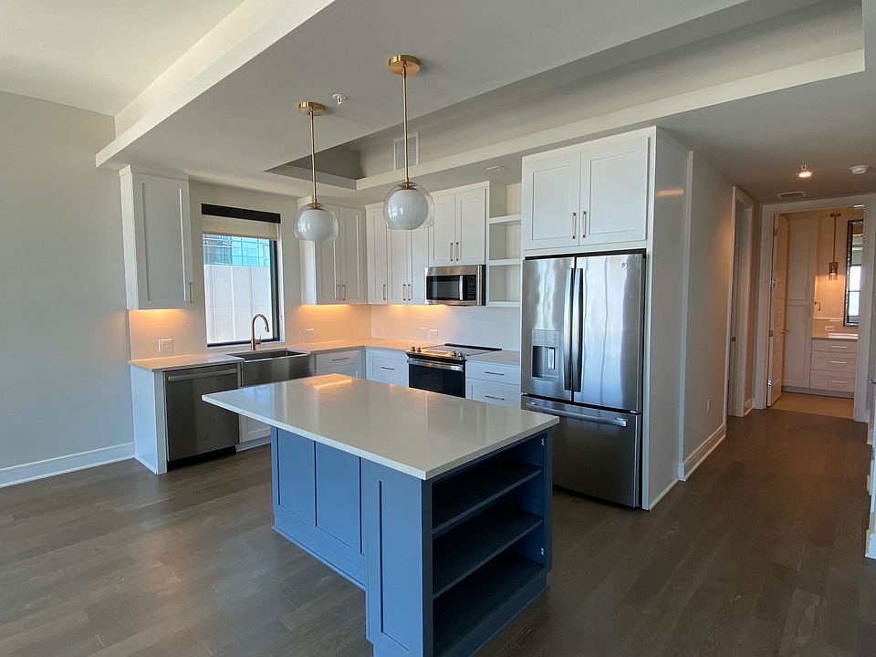 10808 Domain Dr Austin TX Zillow