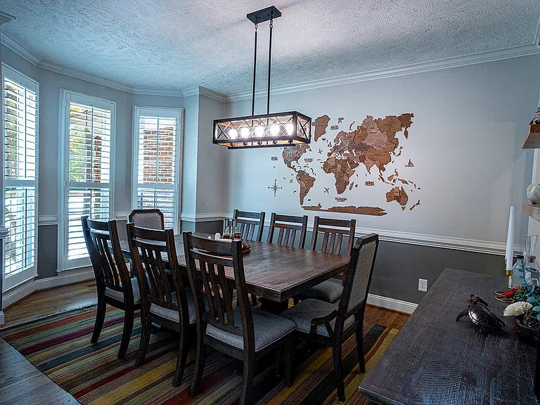 6028 Iverleigh Cir — Photo 22
