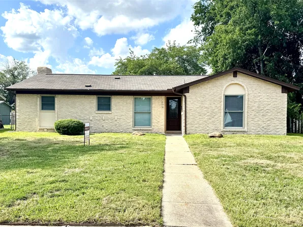 809 Milky Way, Garland, TX 75040