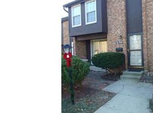 1694 Van Pelt St, Columbus, OH 43220