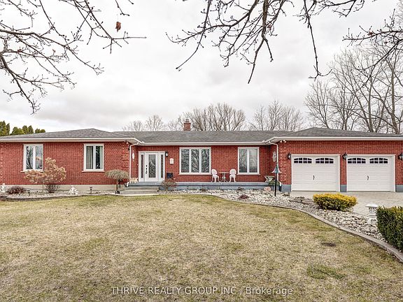 3rd image of 25034 Melbourne Rd