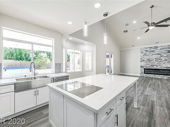 3rd image of 9625 Sedona Hills Ct
